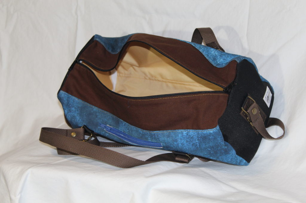 (image for) Small Duffle - Brown Denim