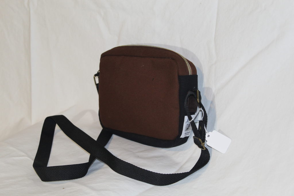 (image for) Small Crossover Brown